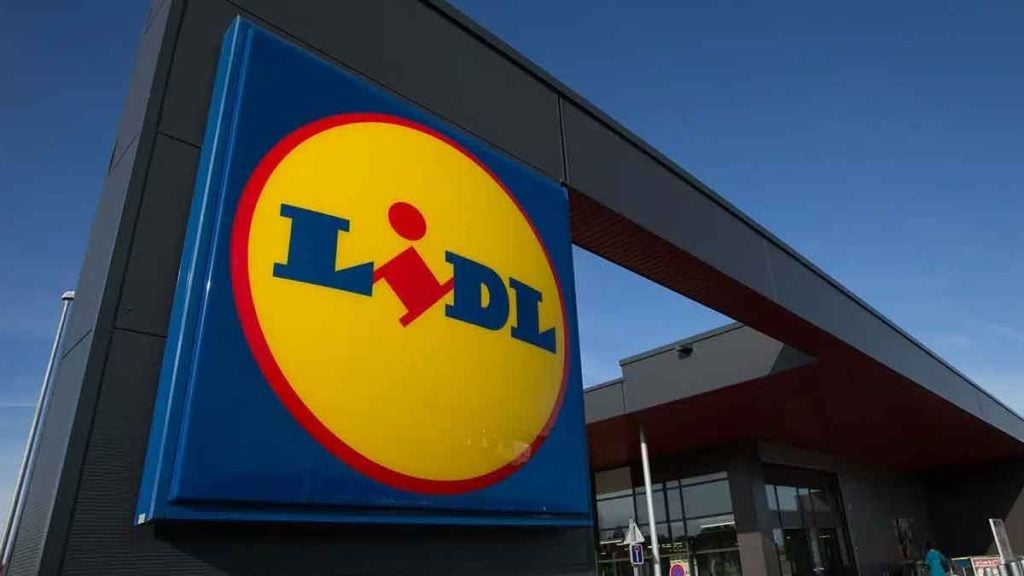 « Je suis caissier chez Lidl, voici combien je touche chaque mois »